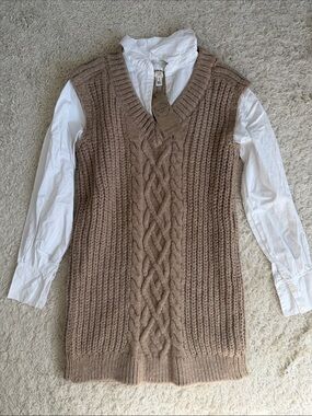 River Island Taupe Cable Knit V-Neck Sweater Vest